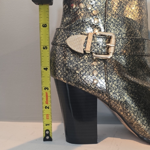 Cape Robbin Black/Gold Ankle Boots, Sz 8 - Picture 7 of 8